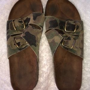 camo slides